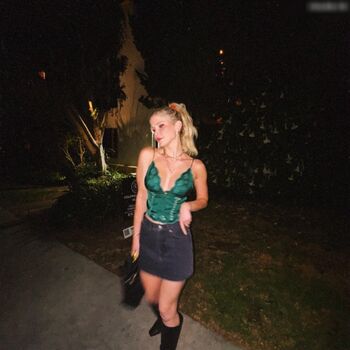 Full leaked Erin moriarty private photo