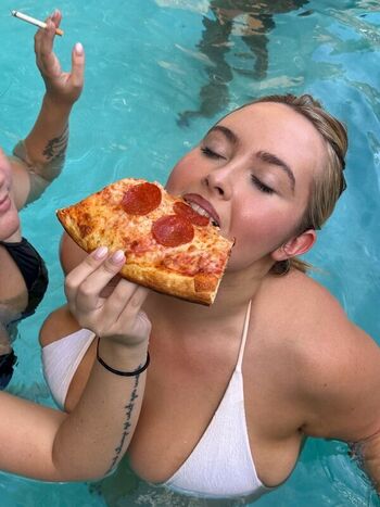 Full leaked Erinmhk private photo