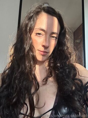 eroticgoddess69