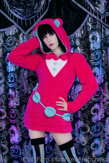 Full leaked Eroticneko page private photo