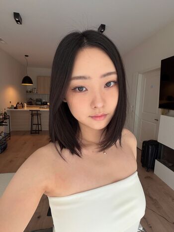 Full leaked Esblee private photo