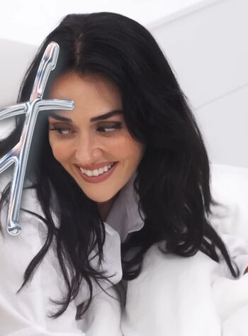 Full leaked Esra bilgic private photo