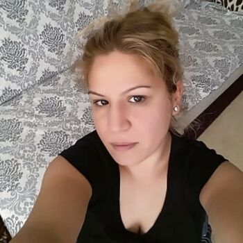 Full leaked Esraizmie private photo