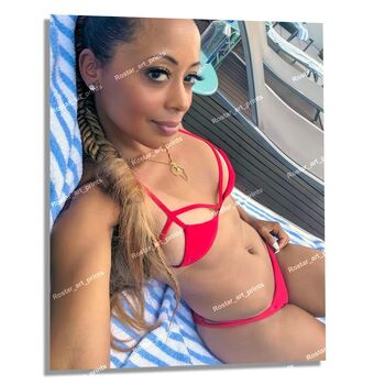 Full leaked Essence atkins private photo