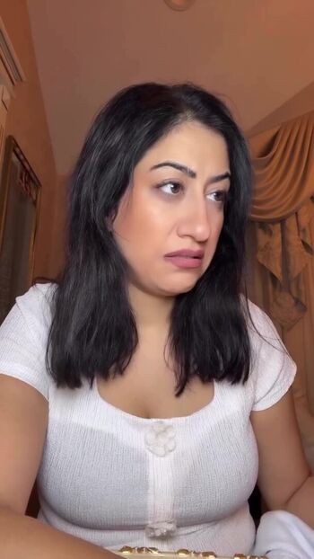 Full leaked Estee palti private photo