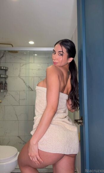 Full leaked Estefahg private photo