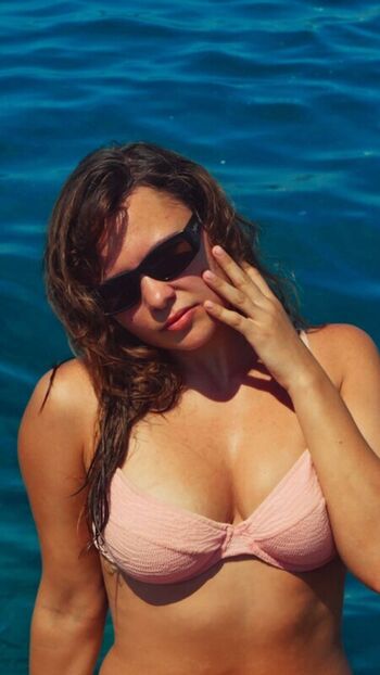 Ester Dobrik