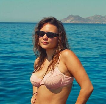 Ester Dobrik