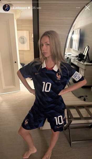 Full leaked Ester exposito private photo