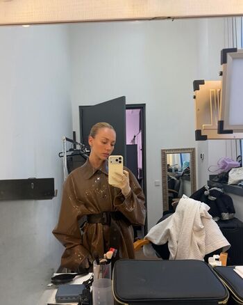 Full leaked Ester exposito page private photo