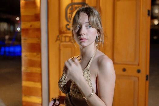 Ester Exposito