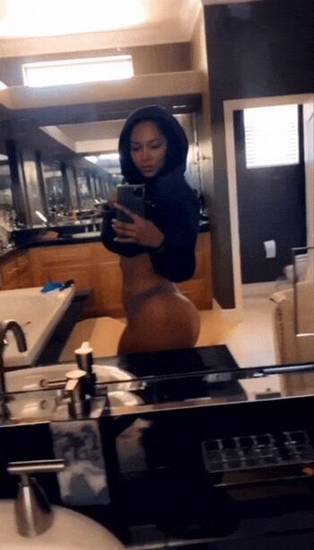 Full leaked Esther baxter private photo