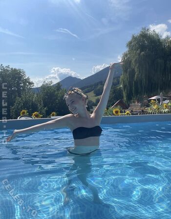 Full leaked Esther graf private photo
