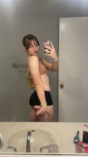 Full leaked Esther grey private photo