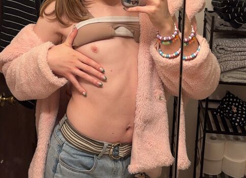 Full leaked Esther grey private photo