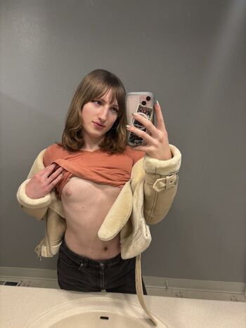 Full leaked Esther grey private photo