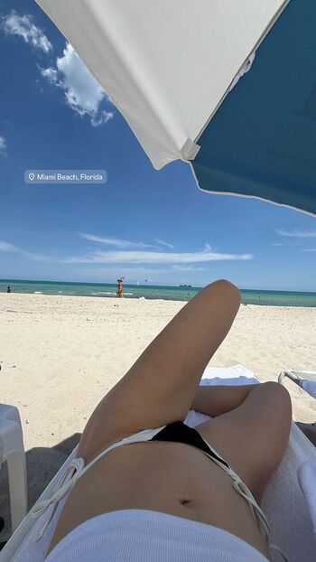 Full leaked Eugenie bouchard private photo