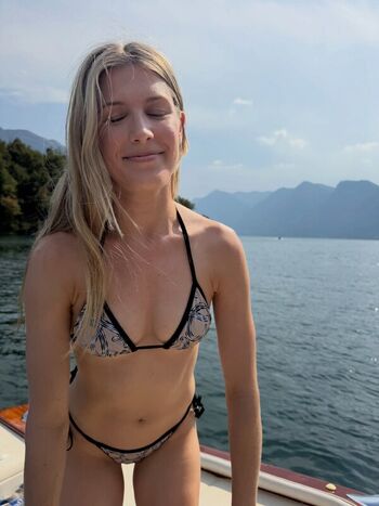 Full leaked Eugenie bouchard private photo