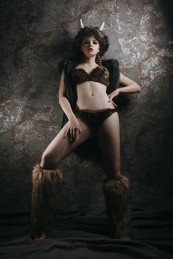 Full leaked Eva lee model private photo