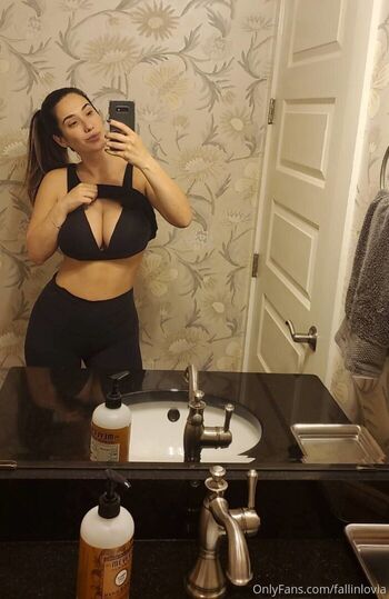 Full leaked Eva lovia page private photo
