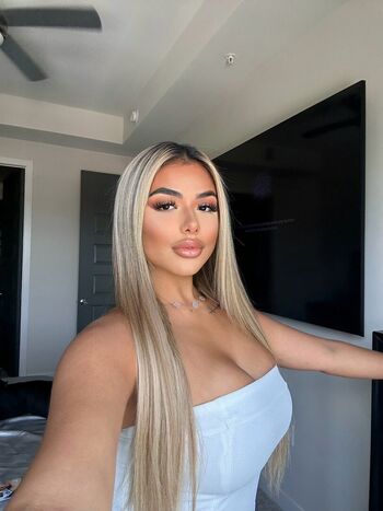 Full leaked Evaabreanna private photo