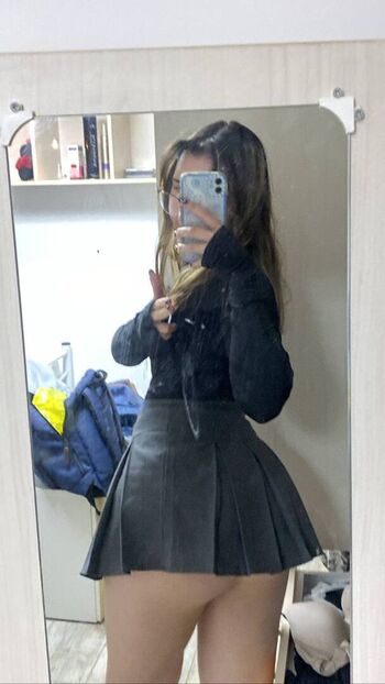 Full leaked Evahakalba private photo