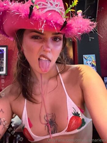 Full leaked Evamariee private photo