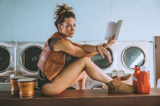 Full leaked Evangeline lilly private photo