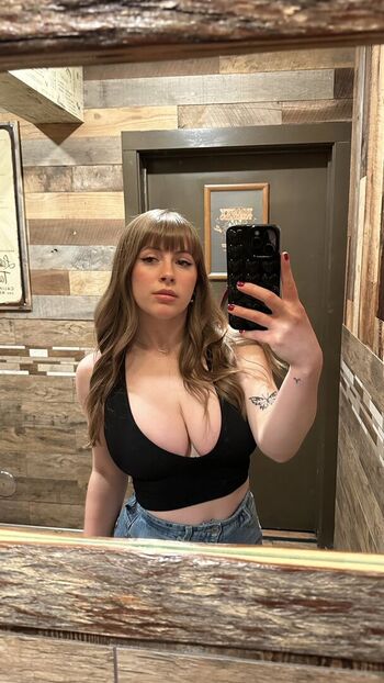 Full leaked Evann haley private photo