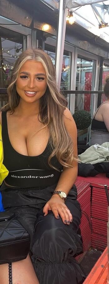 Eve Elizabeth Taylor