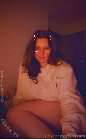 Full leaked Eve warden private photo