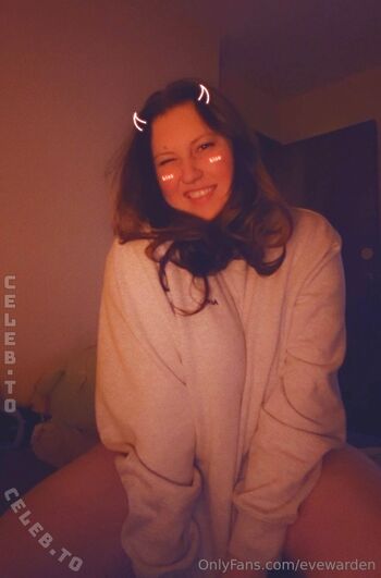 Full leaked Eve warden private photo