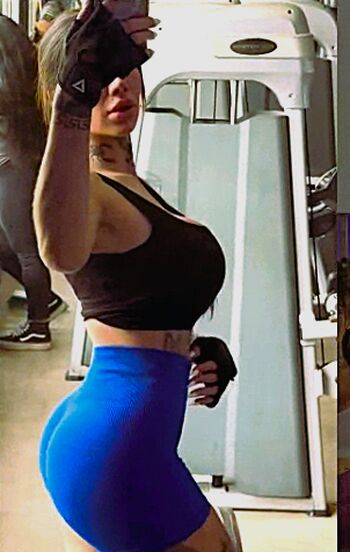 Full leaked Evelyyyn eve private onlyfans photo