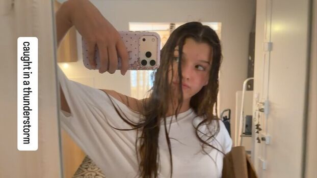 Full leaked Ever anderson private photo
