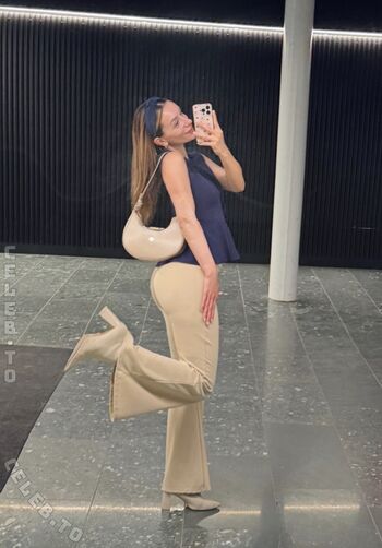 Full leaked Evi binder private photo
