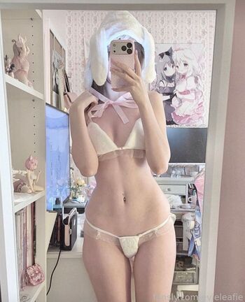 Full leaked Evieleafie private photo