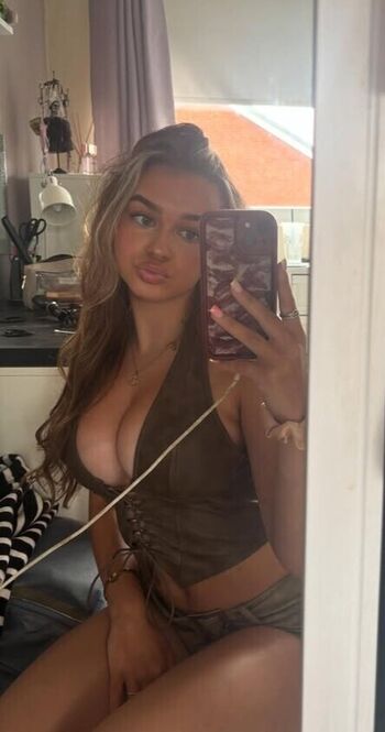 Full leaked Evierosejj private photo