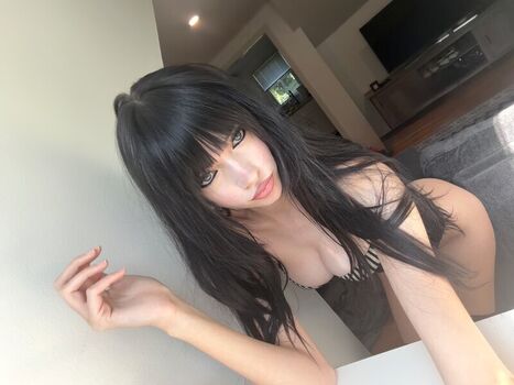 Full leaked Evievoss private photo
