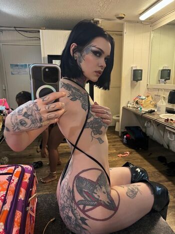 Full leaked Evilzatanna private photo