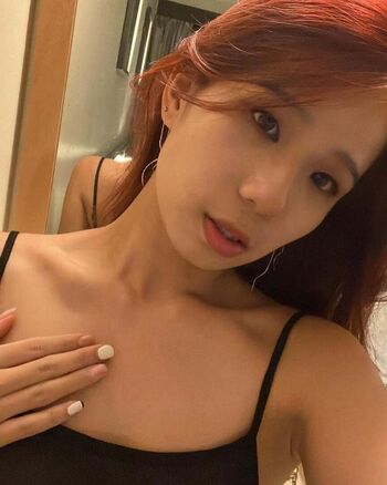 Full leaked Evon tan private photo