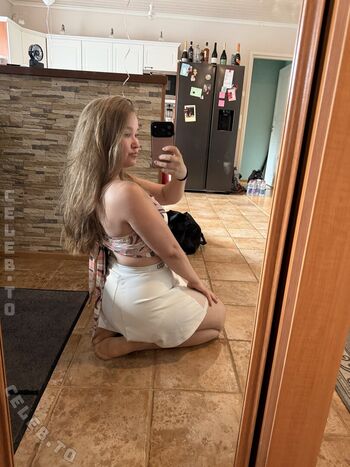 Full leaked Evviepp page private photo