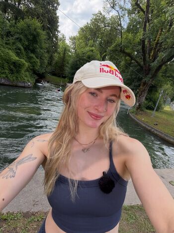 Full leaked Evy leibfarth private photo
