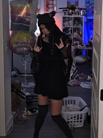 Full leaked Extraemily page private photo