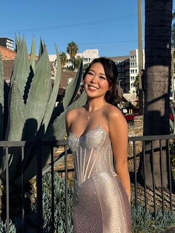 Full leaked Extraemily private photo