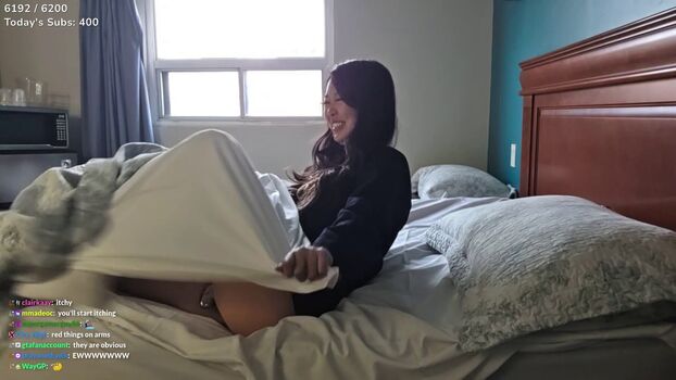 Full leaked Extraemily private photo