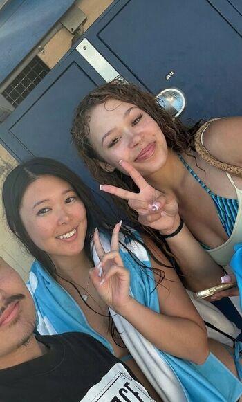 Full leaked Extraemily private photo