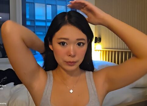 Full leaked Extraemily page private photo