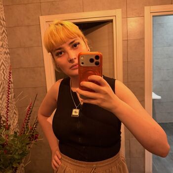 Full leaked Fmicom private photo