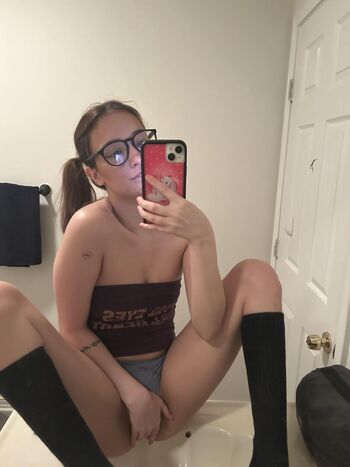 Full leaked Fwns private photo