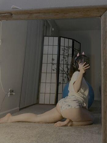 Full leaked Faebearx private photo